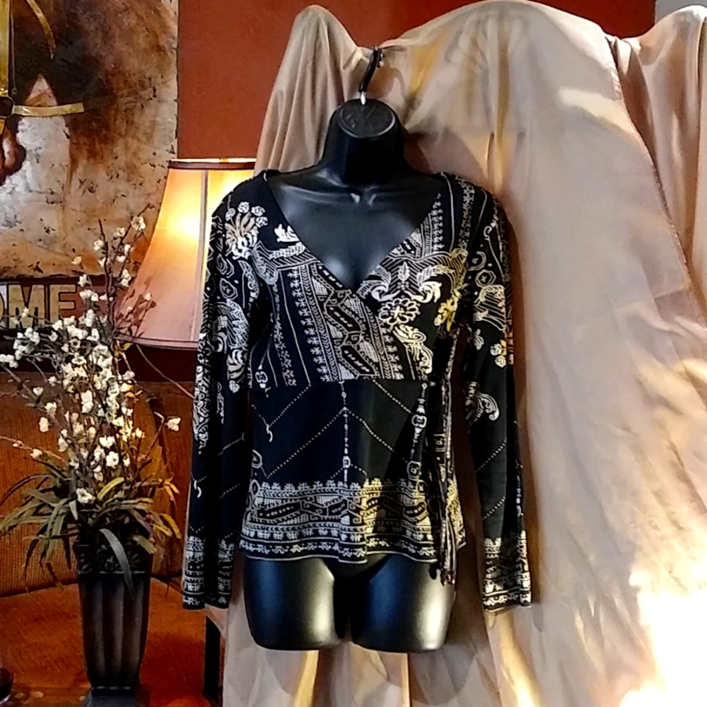 New Identity Mid-Waist Tie Top / Shirt